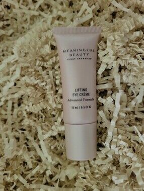 Meaningful Beauty Lifting Eye Crème - Pale Pink